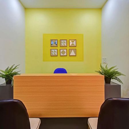 Oyo Home 78047 Alluring Stay Pimpri Pimpri-Chinchwad Екстериор снимка